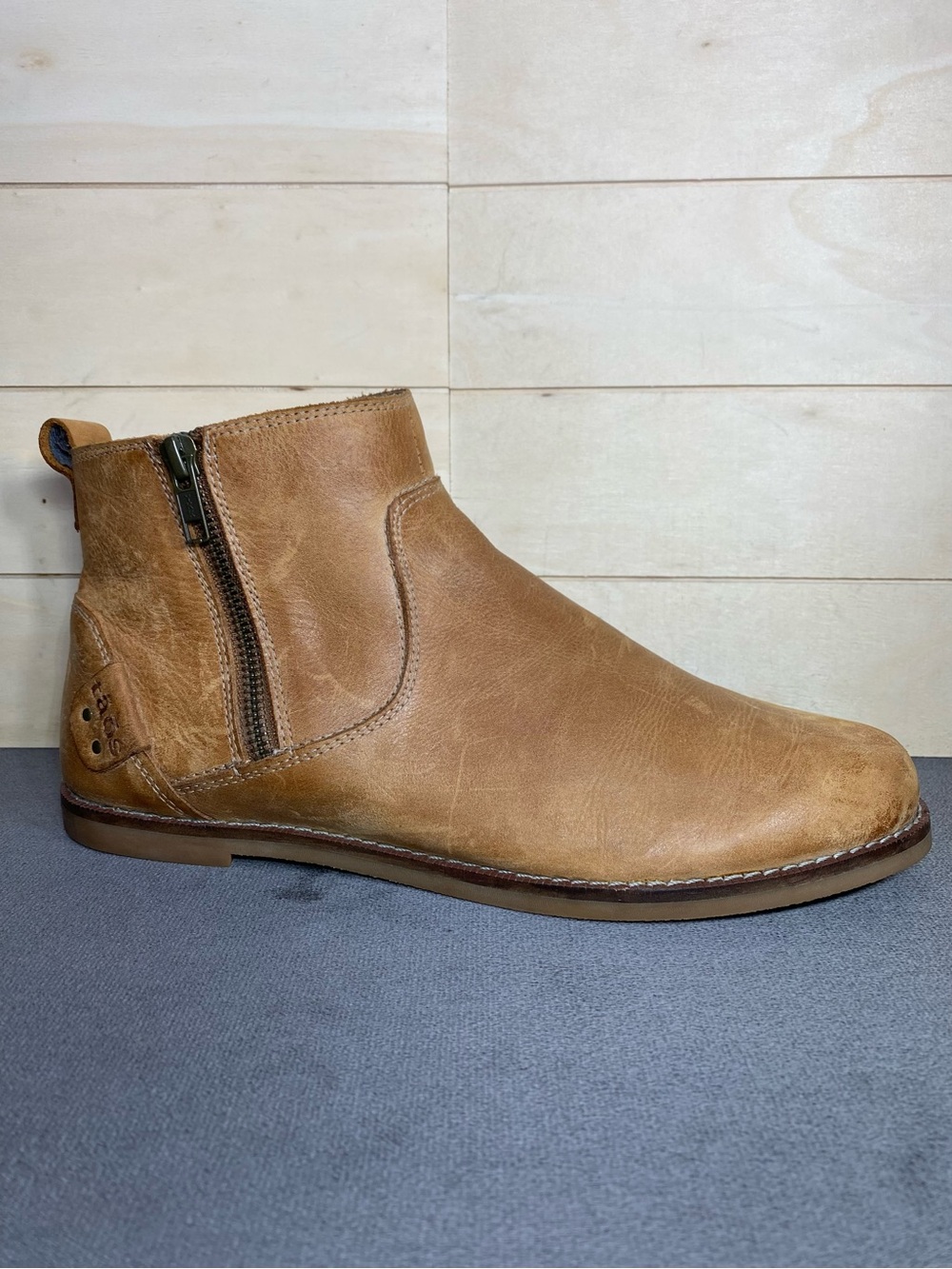 Taos Double Time Boots Brown Leather Women's Size 9 Shoes Zip Ankle Booties